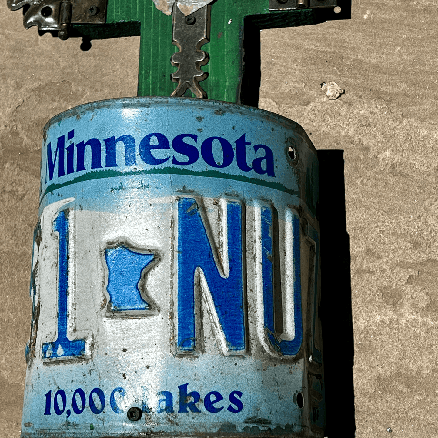 Minnesota: 10,000 Lakes Cross - From The Andes
